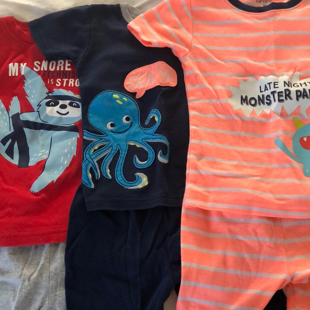 SIX sets boys Summer PJs by Carter’s